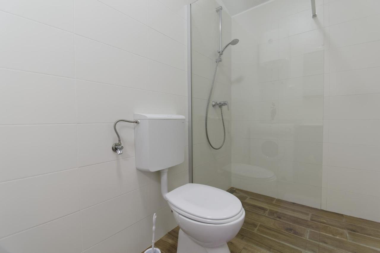 Apartments Goran By Rent Istria Umag Bagian luar foto